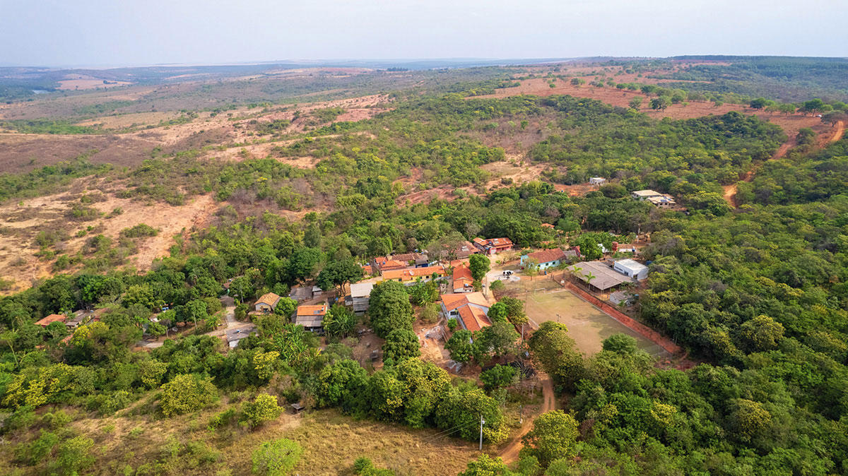 Vista aérea da comunidade indígena Kaxixó, pertencente ao município de Martinho Campos.